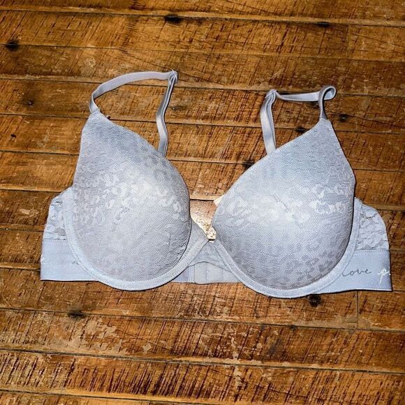 Victoria’s Secret embossed blue leopard wear everywhere 34C push-up bra - Picture 1 of 3
